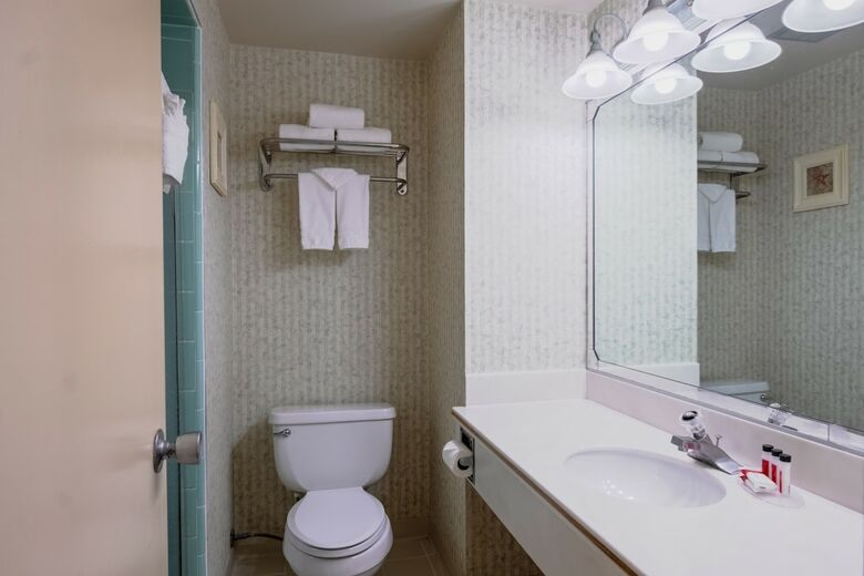 Hotel Monterey Bay Travelodge