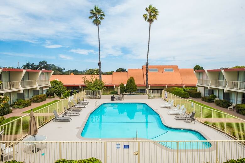 Hotel Monterey Bay Travelodge