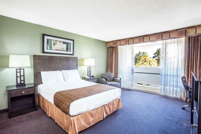 Hotel Monterey Bay Travelodge