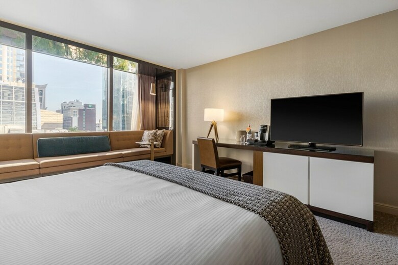 Omni Charlotte Hotel