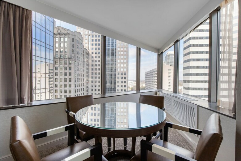 Omni Charlotte Hotel