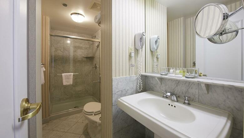 Hotel Allerton