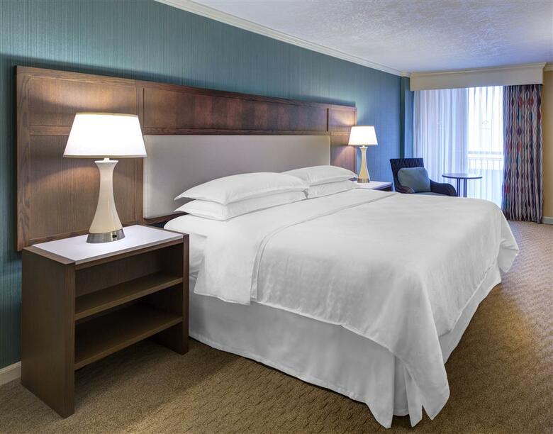 Hotel Sheraton Sand Key Resort