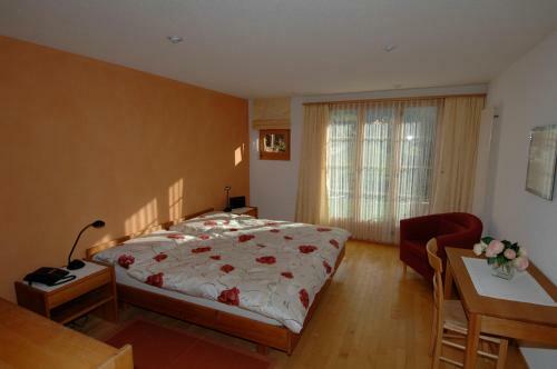 Bed & Breakfast Pension Chalet Berkana