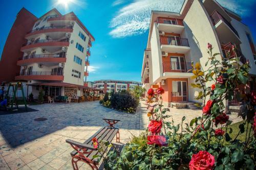 Privillege Fort Noks Beach Apartments