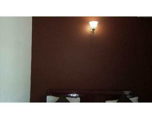 Hotel Premium Rooms Near Laxman Jhula