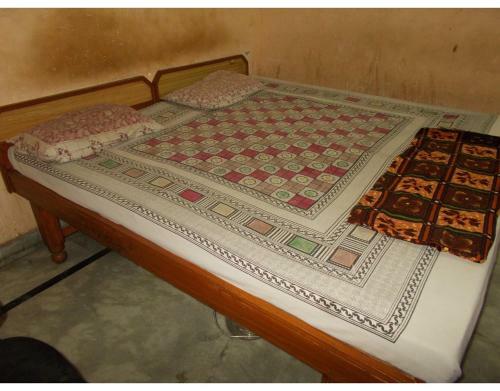 Hotel Deluxe Stay Near Isbt