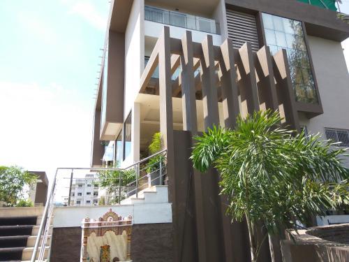 Hotel Manasi Pride