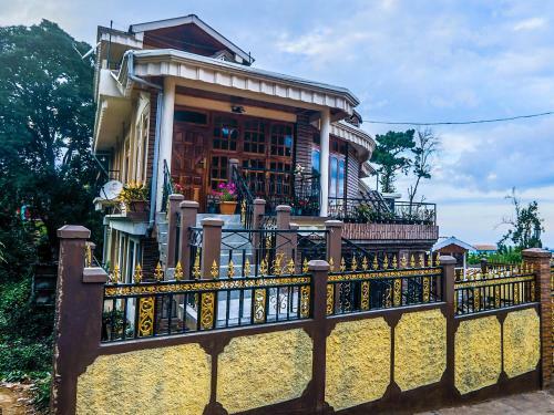 Villa Hilltop-view Studio Home In Shillong