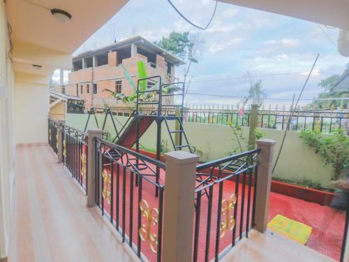 Villa Hilltop-view Studio Home In Shillong