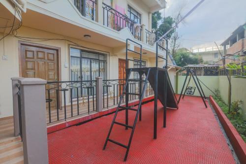 Villa Hilltop-view Studio Home In Shillong