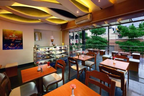Hotel Green View Clarks Inn, Shimoga