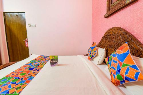 Fabhotel Paradise For You