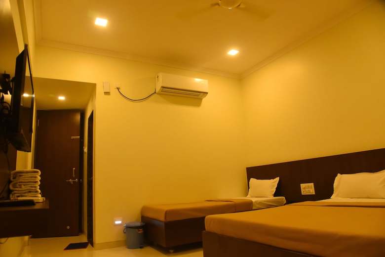 Hotel Sai Vidisha Palace