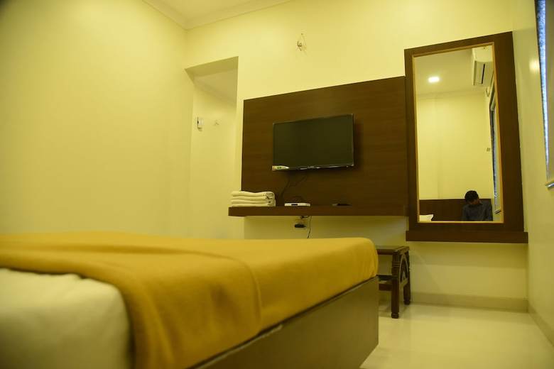 Hotel Sai Vidisha Palace