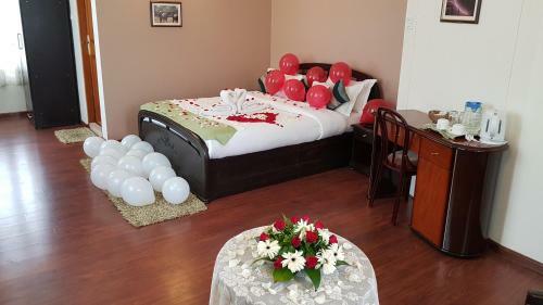 Hostal Hotel Woodland Hill Stay