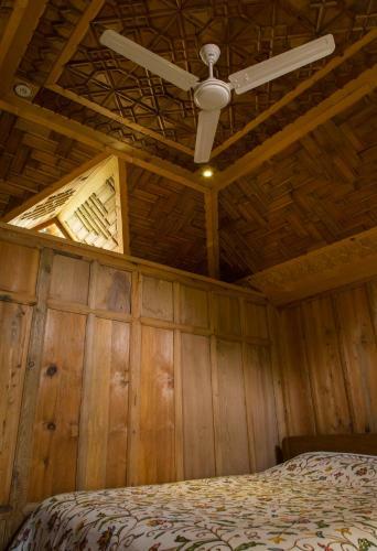 Hotel Fantasia Houseboats