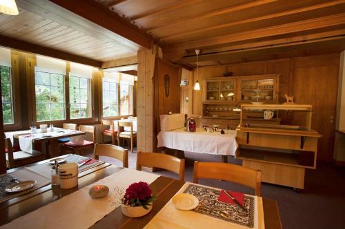 Hotel Garni Alpina