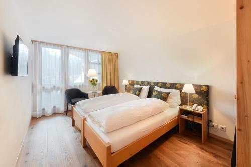 Hotel Krone Lenk