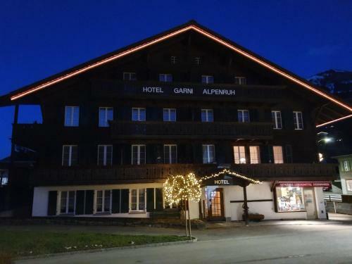 Hostal Hotel Garni Alpenruh