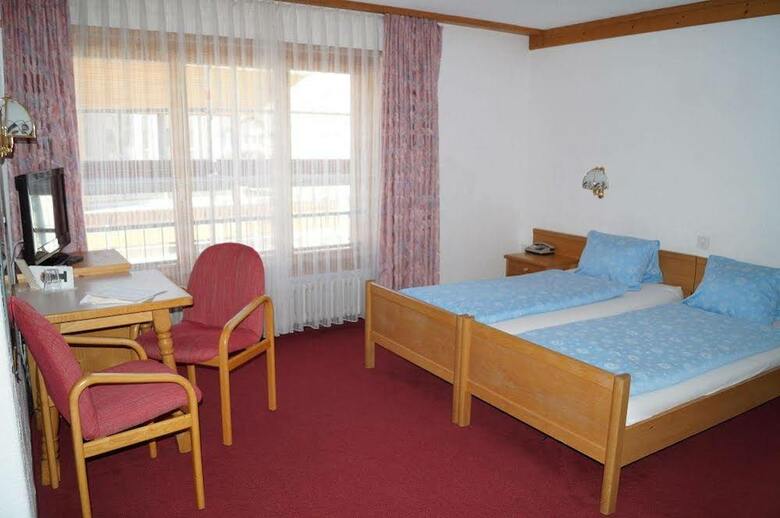 Hotel Crystal