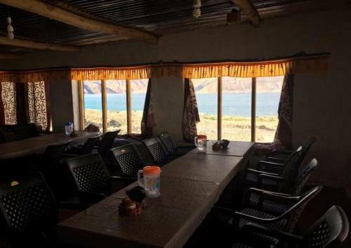 The Buddha Camp - Pangng