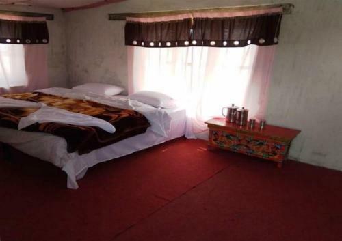 Hostal Tih Good Luck Guest House With Camps