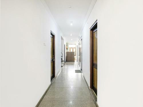 Oyo 26454 City Star Hotel & Restaurant