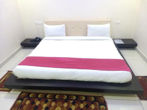 Hotel Reyansh