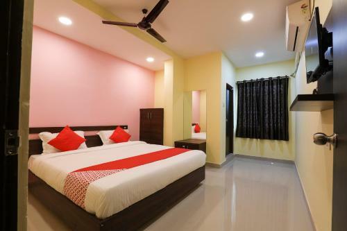 Hotel Oyo 13569 Virat Residency