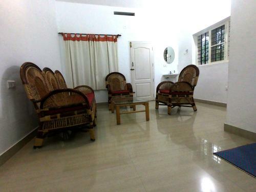 Hotel Kedara Village