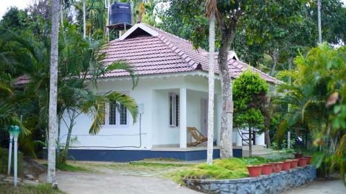 Hotel Kedara Village