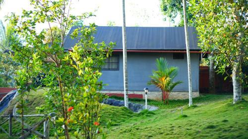 Hotel Kedara Village