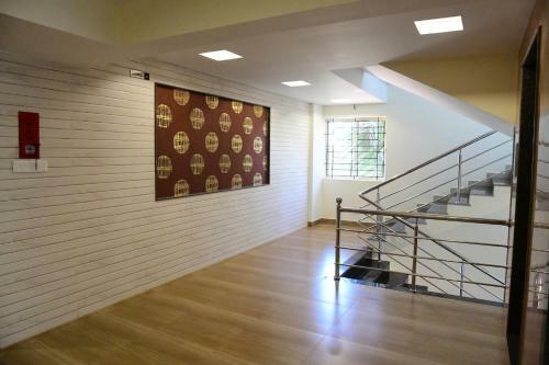 Lodge Shesha Kuteera