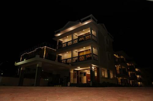 Hotel Adithya Nest