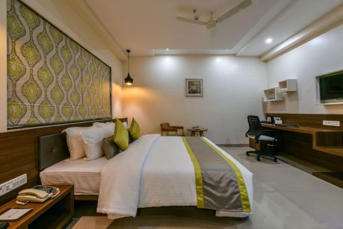 Hotel Eastin Easy Aiswariya Talegaon