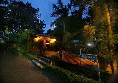 Hotel Mpt White Tiger Forest Lodge