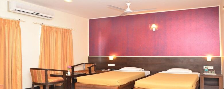 Hotel Abirami Residency