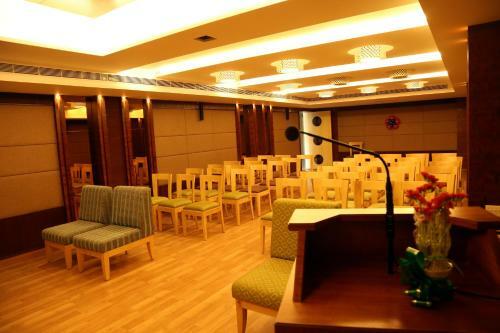 Kvm Hotels Srirangam