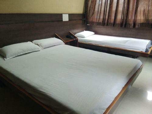 Hotel Sri Saraswathi Lodge