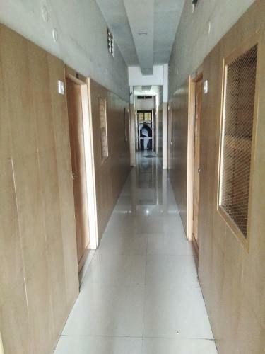 Hotel Sri Saraswathi Lodge