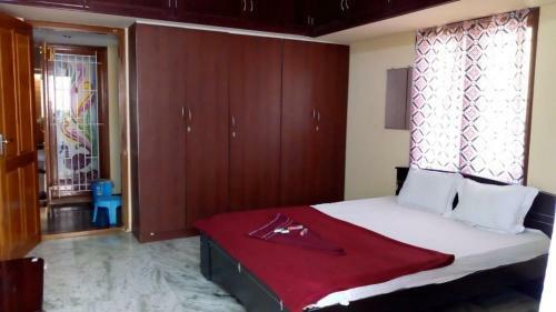 Yoyo Serviced Apartment