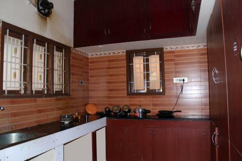 Yoyo Serviced Apartment