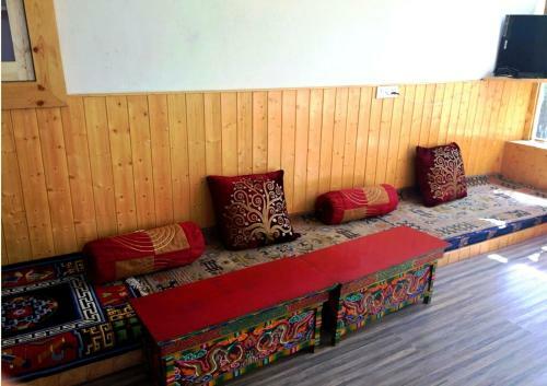 Hostal Tih A O Guest House & Home Stay