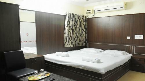 Hotel Govind Heights
