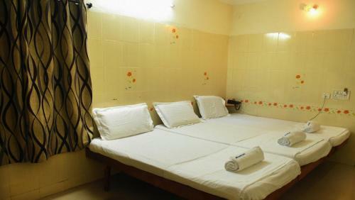 Hotel Govind Heights