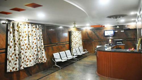 Hotel Govind Heights