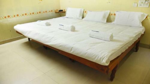 Hotel Govind Heights