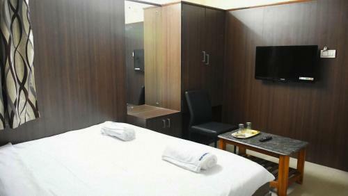 Hotel Govind Heights