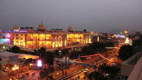 Hotel Govind Heights